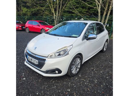 2016 Peugeot 208 1.2 Puretech 110 bhp automatic Allure 5d €9,950 thumbnail