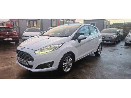 2016 Ford Fiesta ZETEC TURBO 1.0 eco 100 low miles €8,750 thumbnail