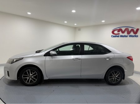 2015 Toyota Corolla - photo 4