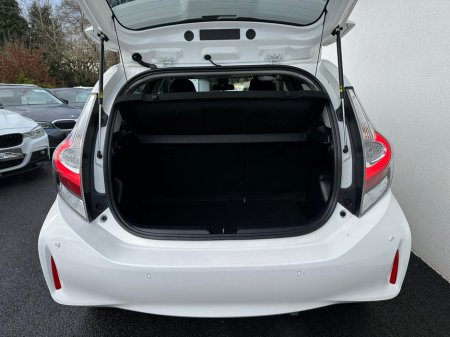 2019 Toyota Aqua 1.5 HYBRID 73 BHP €10,900 thumbnail