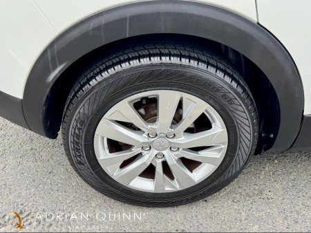 2017 Peugeot 3008 ACTIVE 1.6 BLUE HDI 120 4 4DR €17,950 thumbnail