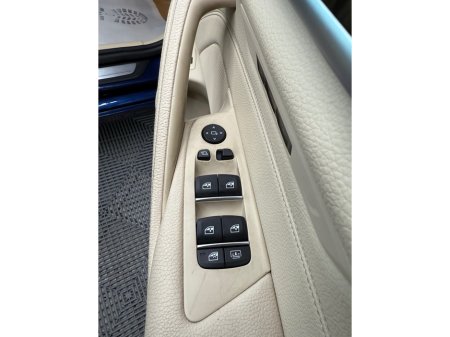 2017 BMW 5 Series - thumbnail 19