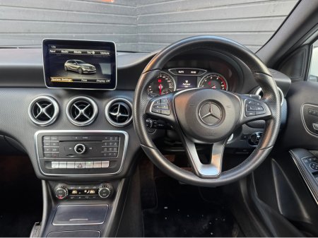 2016 Mercedes-Benz A Class - thumbnail 7