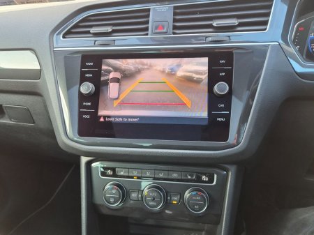 2019 Volkswagen Tiguan - thumbnail 8