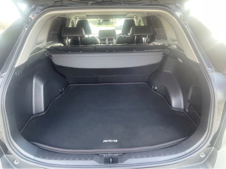 2020 Toyota Rav4 - thumbnail 19