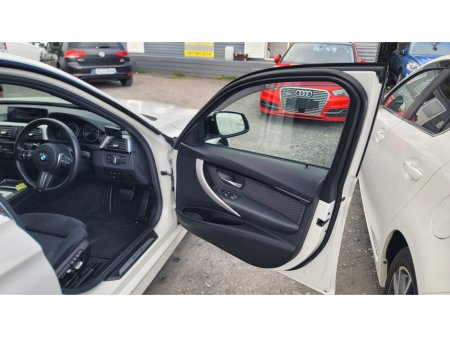 2016 BMW 3 Series - thumbnail 10