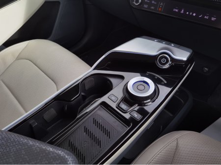 2022 Kia EV6 77KWH EARTH AUTOMATIC - FINANCE AVAILABLE - CALL US TODAY ON 01 492 6566 OR 087-092 5525 €26,950 thumbnail