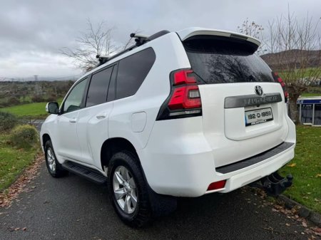 2019 Toyota Landcruiser - thumbnail 8