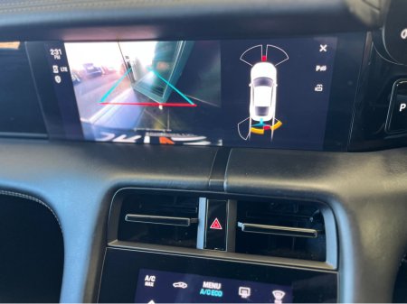 2023 Porsche Taycan - thumbnail 17