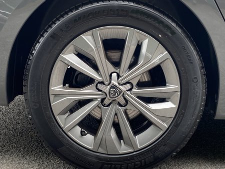 2023 Peugeot 508 1.5 BlueHDi 130BHP Auto Allure Pack €36,900