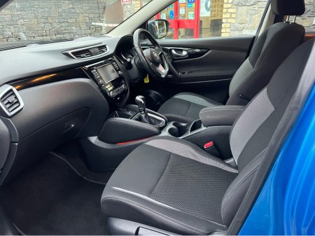 2018 Nissan Qashqai 1.5 DCI SV 18 4DR €13,250 thumbnail