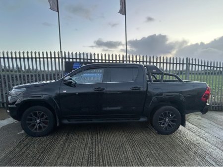 2023 Toyota Hilux GR Sport 2.4 Automatic double cab €41,995 thumbnail