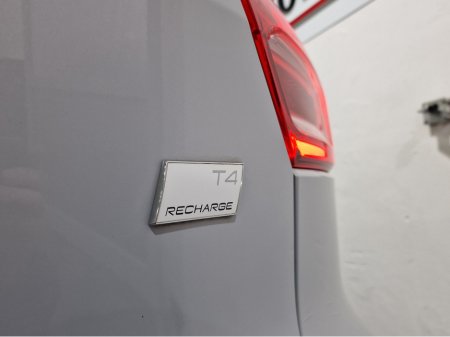 2021 Volvo XC40 - thumbnail 31