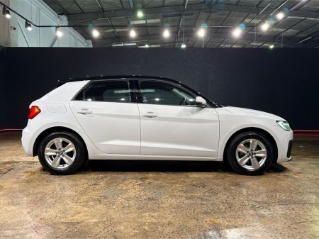 2020 Audi A1 1.0 AUTOMATIC - ALLOY WHEELS - MULTI FUNCTION STEERING WHEEL - CRUISE CONTROL - HEATED SEATS - REVERSE CAMERA €22,950 thumbnail
