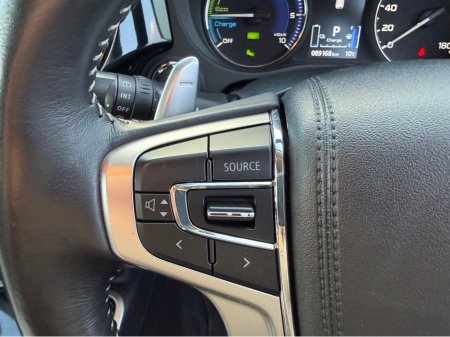 2020 Mitsubishi Outlander 4X4 Plug-in Hybrid - High Spec - Like New €24,750 thumbnail