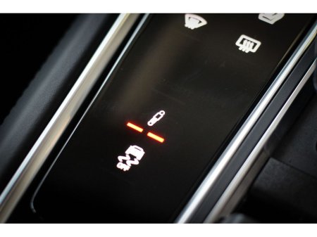 2023 Porsche Panamera - thumbnail 38