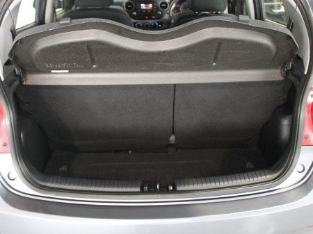 2015 Hyundai i10 - thumbnail 14