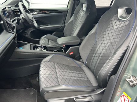 2024 Volkswagen Tiguan 2.0 TDI 150HP R-Line DSG Panoramic Sunroof €53,995