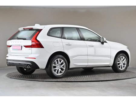 2018 Volvo XC60 - thumbnail 10