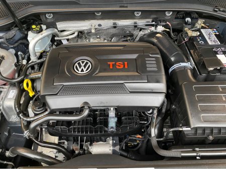 2018 Volkswagen Golf - thumbnail 22