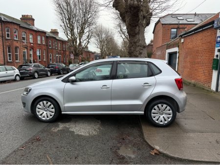 2014 Volkswagen Polo 1.2tsi Automatic, Only 10,000kms! New Nct 11/2026, Apple Car Play, Android Auto, Reversing Camera, A/C, Ideal Starter Car, Cheap Tax & Insurance, €11,950 thumbnail