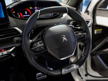 2021 Peugeot 3008 - thumbnail 16