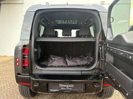 2025 Land Rover Defender - thumbnail 29