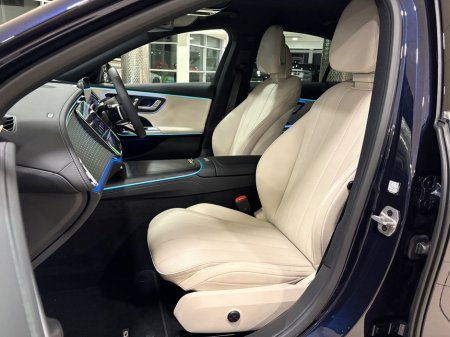 2025 Mercedes-Benz E Class 300e AMG LINE EDITION PLUS HYBRID €77,995 thumbnail