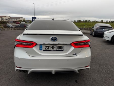 2023 Toyota Camry - thumbnail 9