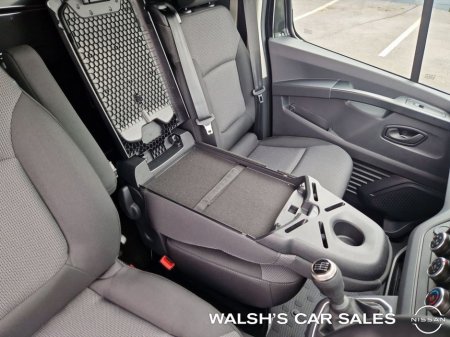 2026 Nissan Primastar L2H1 130 SV Premium MY25 €31,540 thumbnail