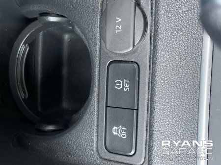 2019 Volkswagen up! 1.0 5DR AUTOMATIC   **HEATED SEATS** €11,995 thumbnail