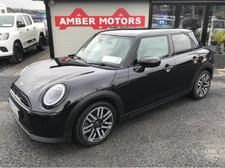 2024 MINI Cooper 42GD CLASSIC C 5DR AUTO €33,750 thumbnail