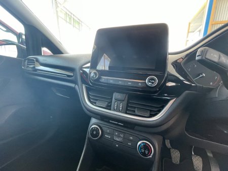 2023 Ford Fiesta 1.0T EcoBoost 100PS Trend €21,995 thumbnail