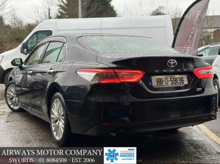 2018 Toyota Camry 2.5 HYBRID 5DR €18,995 thumbnail