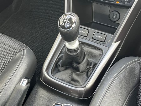 2024 Suzuki SX4 S-Cross - thumbnail 25