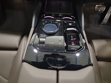 2025 BMW 5 Series 520i M Sport Saloon €63,950 thumbnail