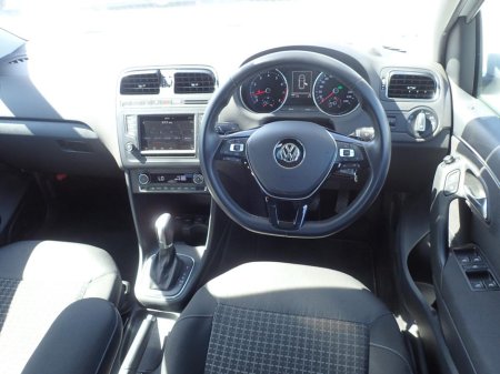 2015 Volkswagen Polo 1.2 Comfortline Upgrade Package €10,950 thumbnail