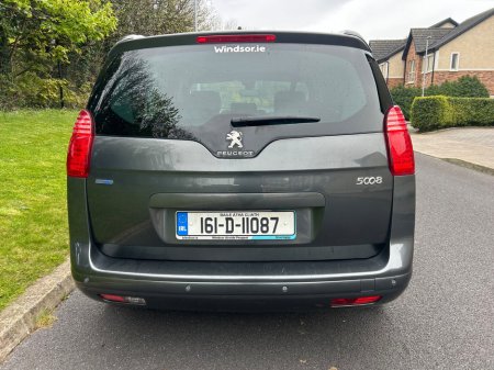 2016 Peugeot 5008 - thumbnail 6