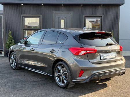 2019 Ford Focus - photo 2