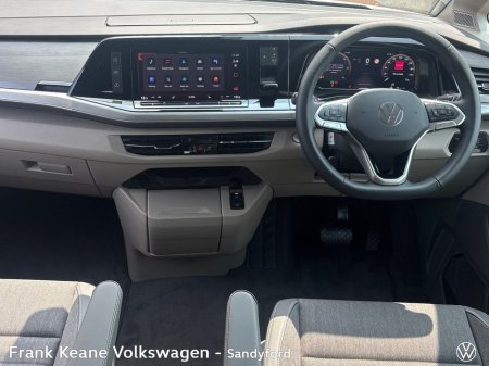 2025 Volkswagen California OCEAN AUTO 2.0TDI 150BHP *INCOMING STOCK* *FOLDING TRAILER HITCH* *HALMSTED ALLOYS* *ELECTRIC POP-UP ROOF* *REAR VIEW CAMERA* *FRONT AND REAR PARKING SENSORS* €96,659