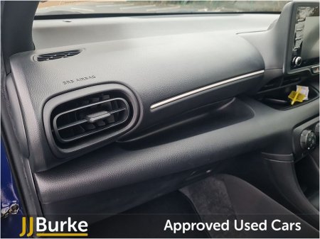 2022 Toyota Yaris - thumbnail 13