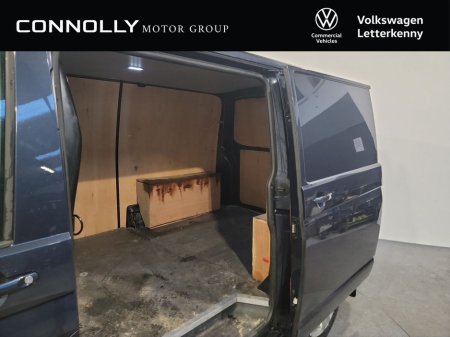 2023 Volkswagen Transporter Transporter SWB T6.1 TL150hp Auto €30,950 thumbnail