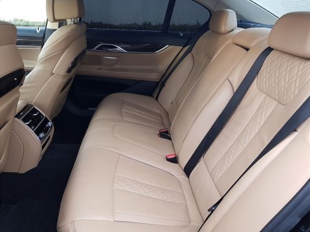 2018 BMW 7 Series 730d Se €43,995 thumbnail