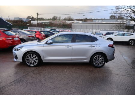 2018 Hyundai i30 FASTBACK 5DR Low Mileage Huge Spec! €14,495 thumbnail