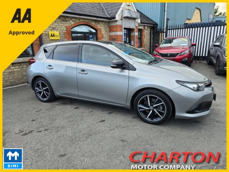 2018 Toyota Auris HYBRID LUNA SPORT AUTO 4DR €16,885