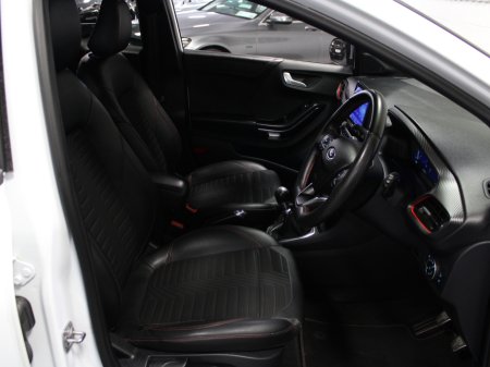 2021 Ford Puma - thumbnail 25