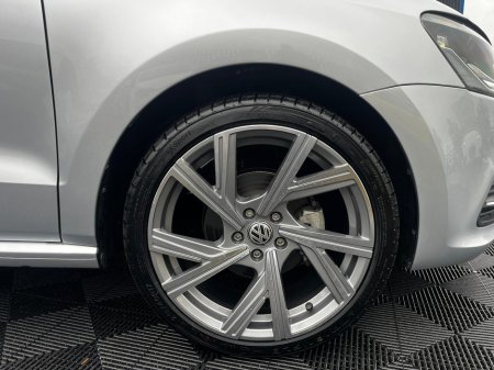 2017 Volkswagen Polo VW Polo 1.2 TSI, Petrol, auto, 17"alloys, fully loaded with spec €13,750 thumbnail