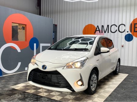 2019 Toyota Vitz 1.5 HYBRID / 98k KMs / Reverse Camera €13,950