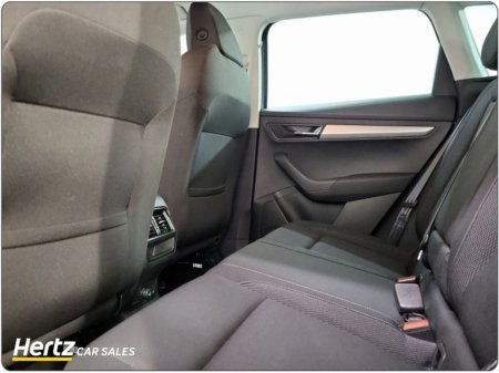 2024 Skoda Karoq Ambition 115HP 2.0 Diesel Manual €30,895 thumbnail