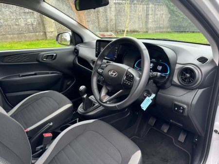 2025 Hyundai i10 i10 Deluxe Plus €21,750 thumbnail